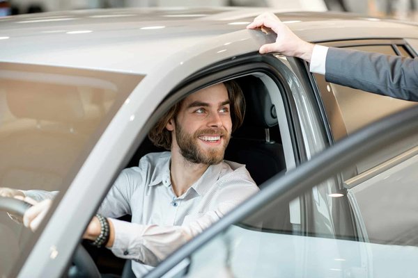 What Are the Effective Strategies for UK Retailers to Counter Showrooming?